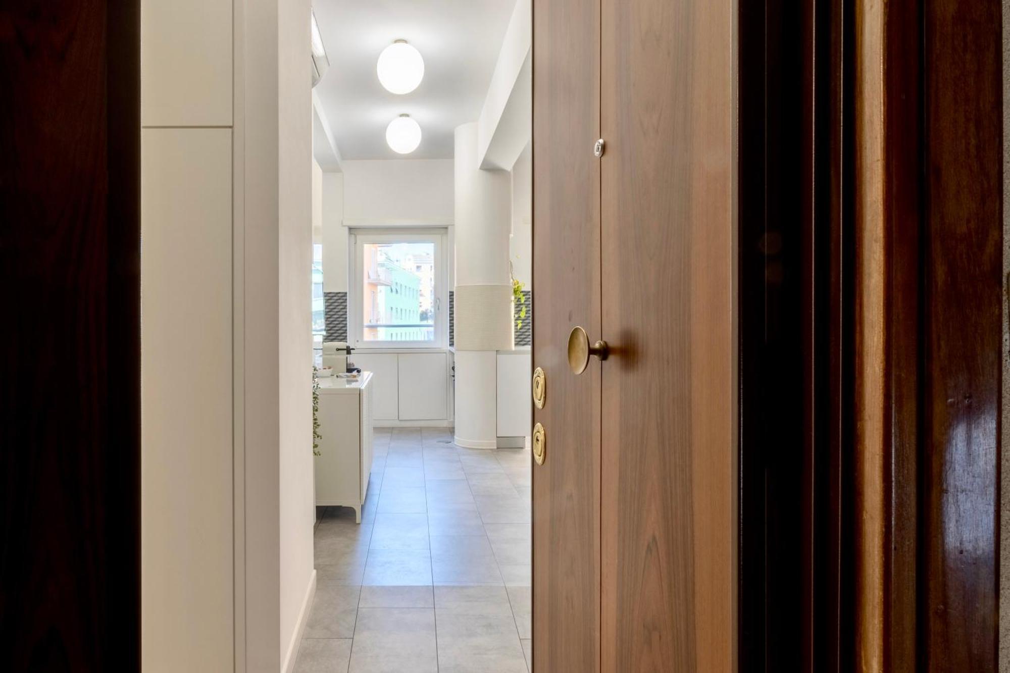 Grazia Modern And Cozy Close To Tiburtina Station Apartment Rome