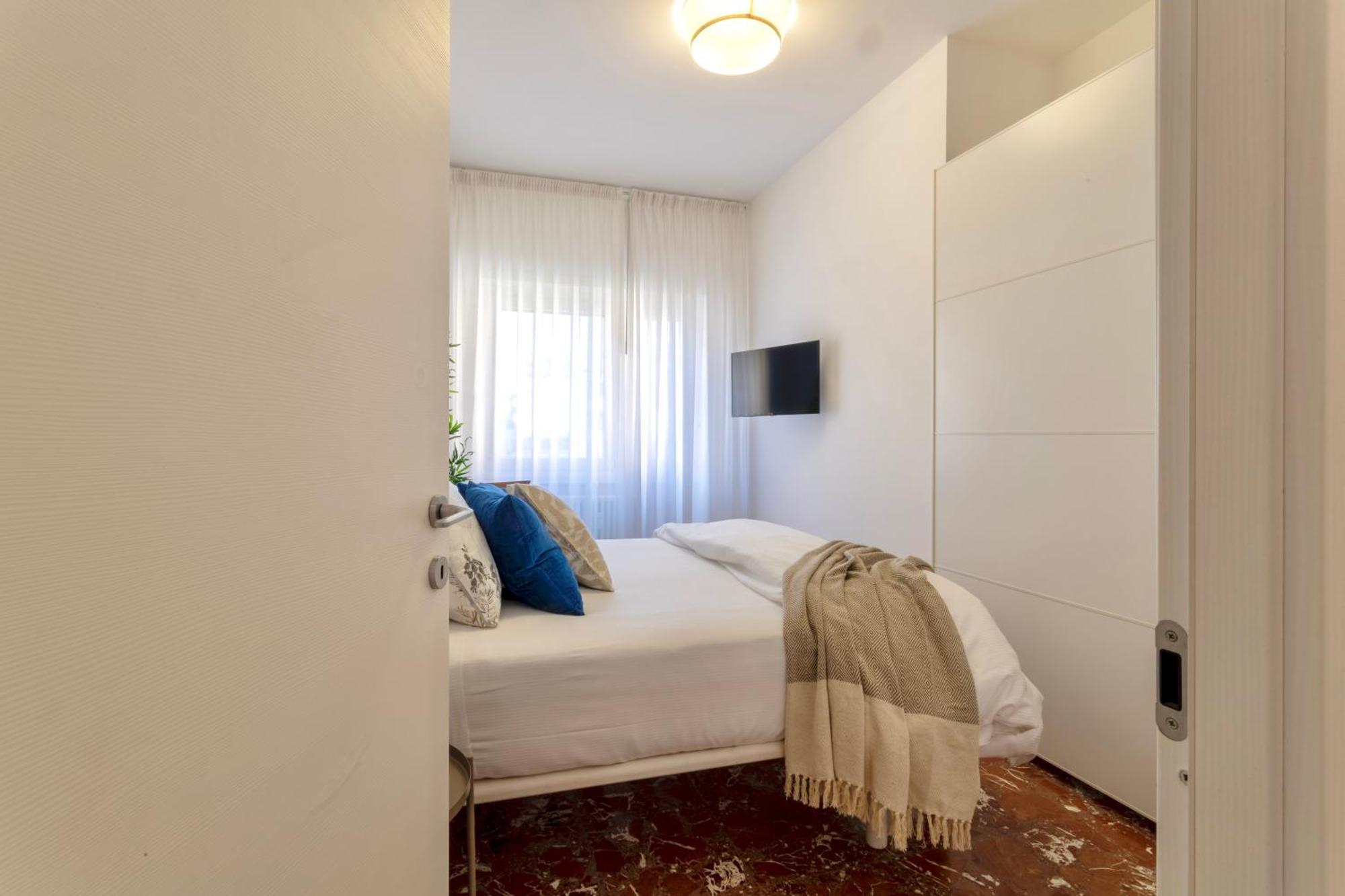 Grazia Modern And Cozy Close To Tiburtina Station